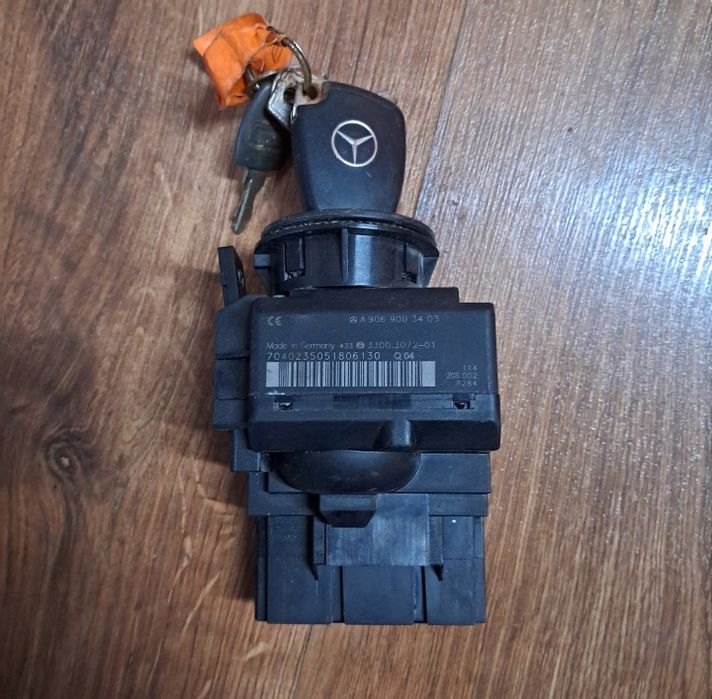 Mercedes Benz .BMW. VAG. добавити ключ, замок запалювання