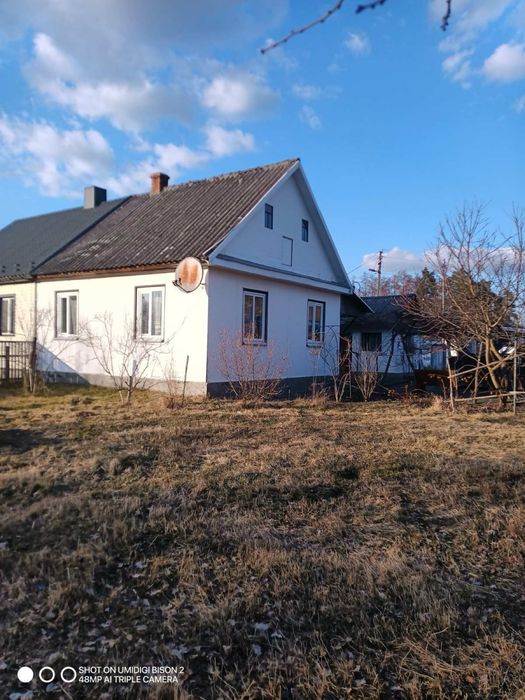 Продається будинок 3 кімнати біля річки і лісу