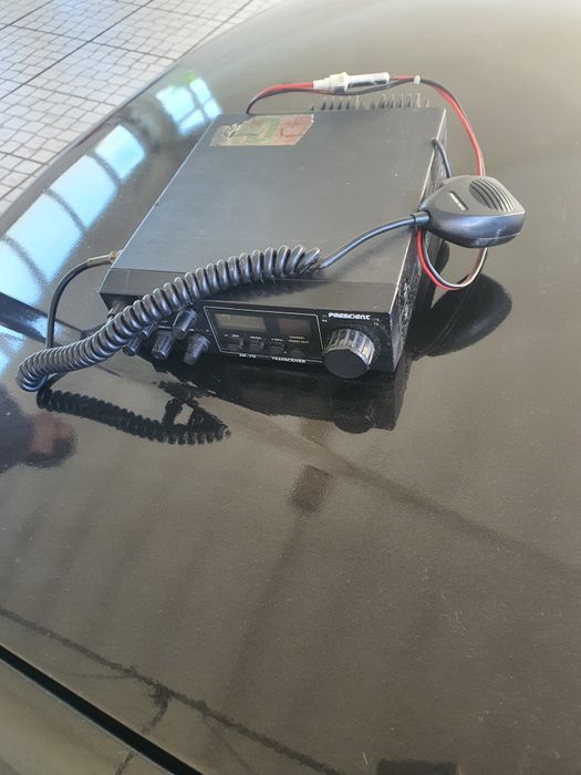 Rádio CV com laterais