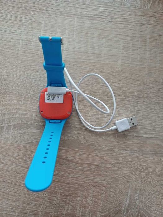 Smartwatch Kids TCLMOVE MT40 – Localização GPS e Mensagens de Voz