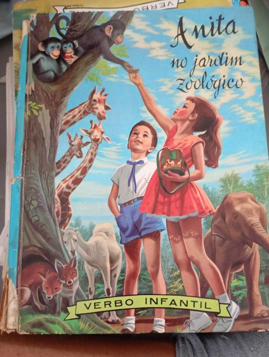 Livros e coleções antigas
