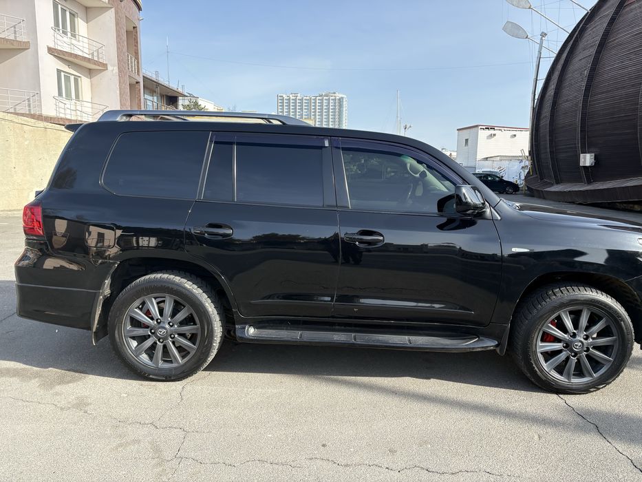 Lexus LX 570 европа  F-sport