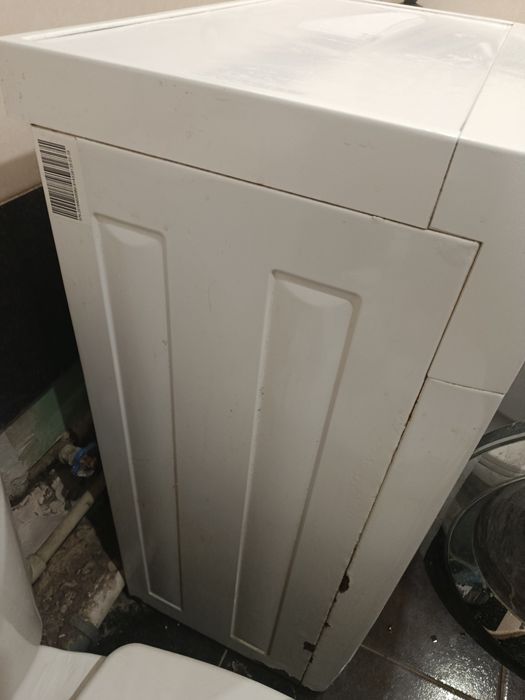 Продам на запчасти стиральная машина Электролюкс