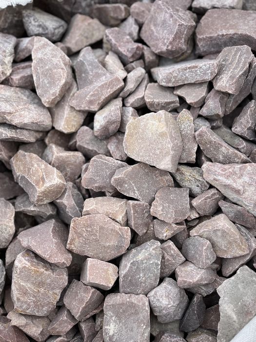 Малиновий кварцит для бані