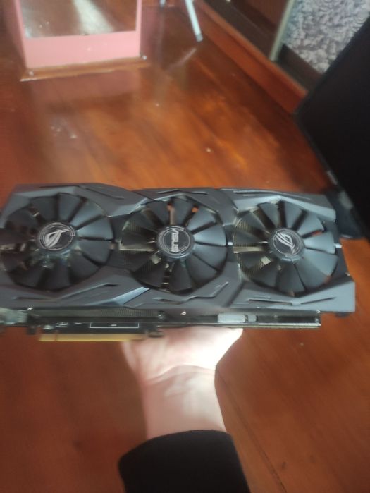 gtx 1080TI asus rog strix 11gb