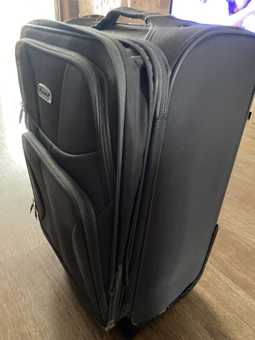 продам чемодан