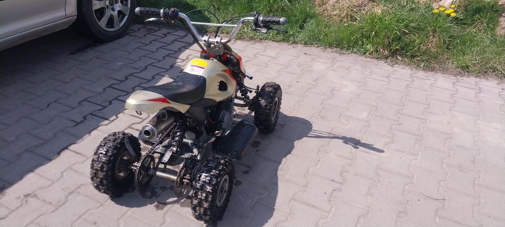 Дитячий квадроцикел