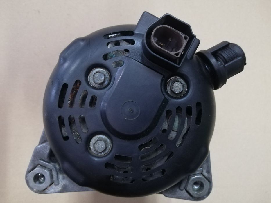 Alternator 1.0 EcoBoost Ford Focus mk3 C-max mk2 Fiesta Mk7 B-max