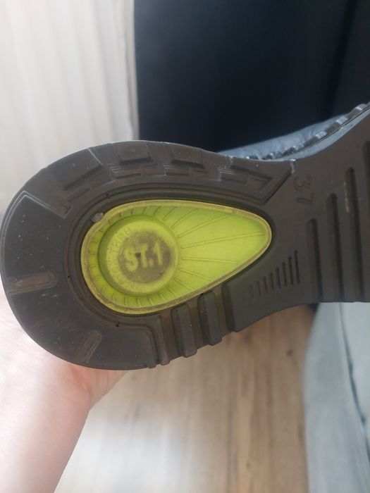 Sneakersy Ecco 37 jak nowe !Polecam skórka