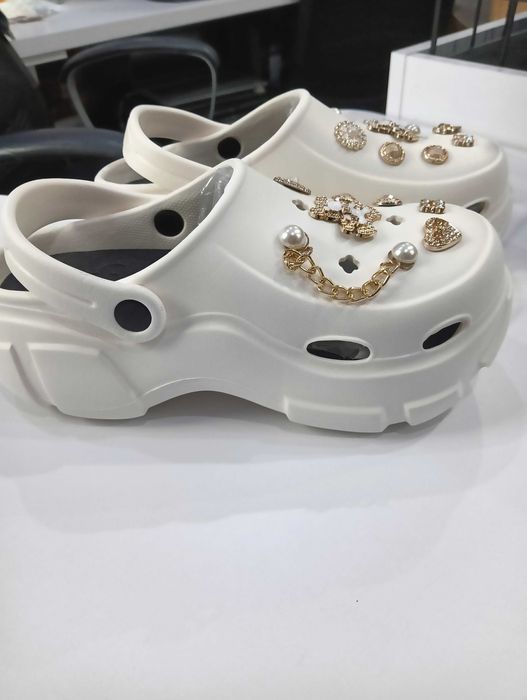 Kroksy damskie beżowe 40/41