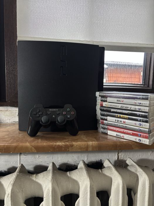 PlayStation 3 Slim + Pad + zestaw gier OKAZJA!!!