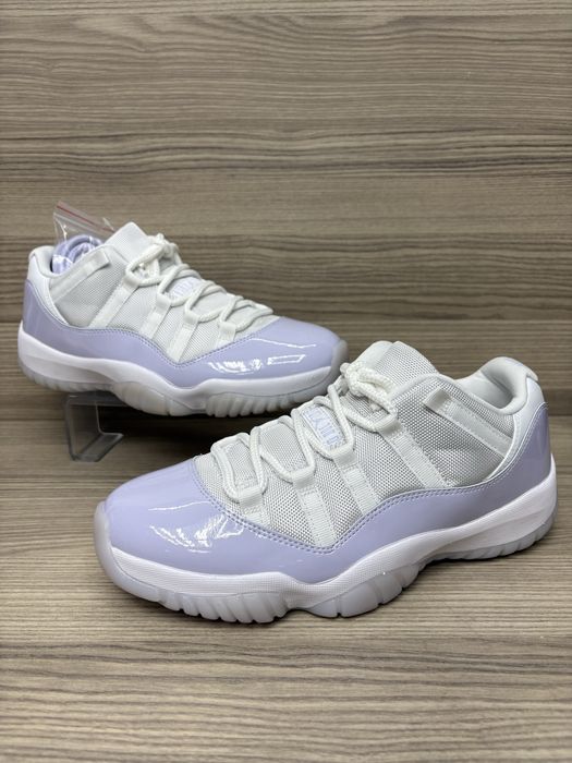 Кросівки Air Jordan 11 Retro Low  Pure Violet White оригінал _ Кроссовки Air Jordan 11 Retro оригинал