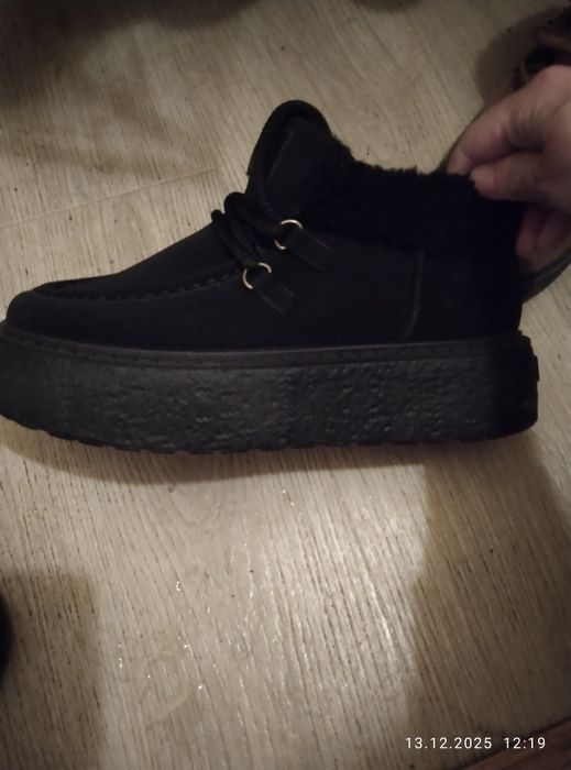 Продам зимові лофери