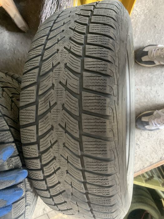 Шини GOODYEAR б/в