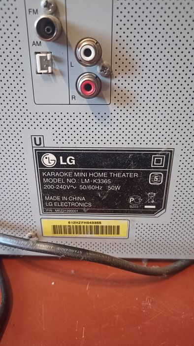Музикальний центр LG LM-3365