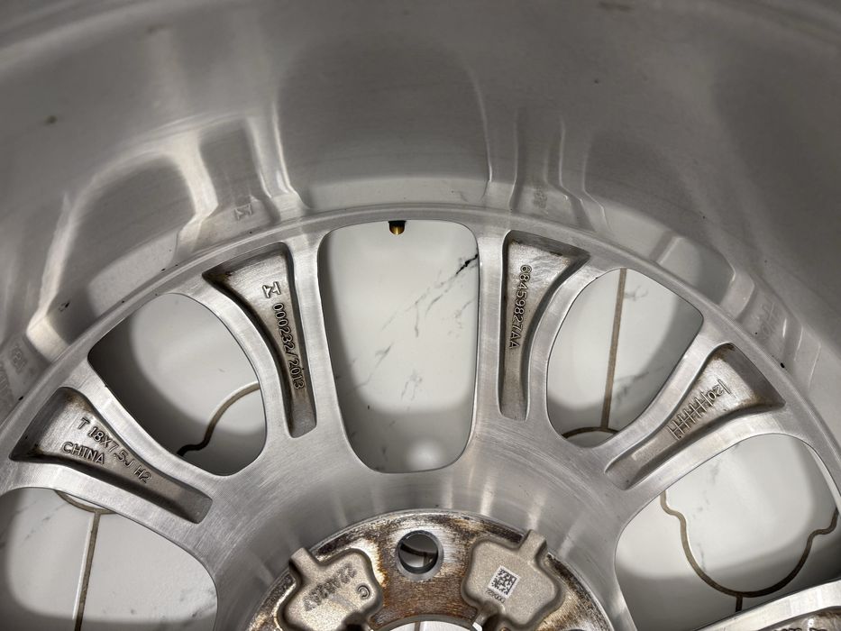 Felga aluminiowa Chrysler Pacifica 5x127 18” MOPAR