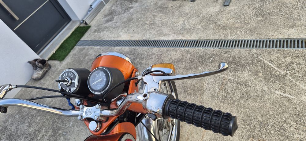 Motorizada EFS GT DELUXE