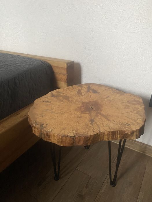 Кавовий столик,приліжковий столик,журнальний стіл,столик