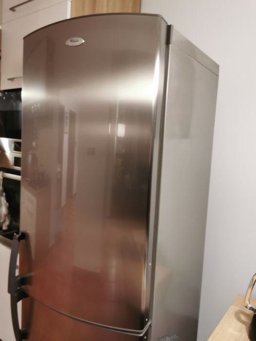 Lodówka WHIRLPOOL 186cm
