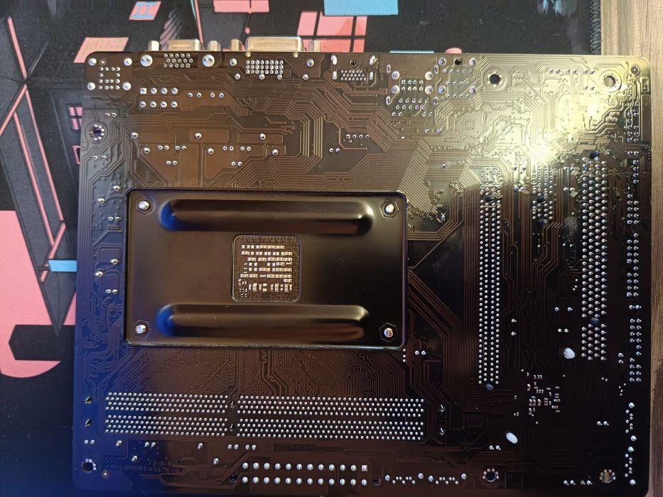 Материнська плата процесор і оперативка