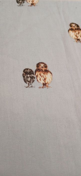 Fine fabric scrap, new64585098934659123