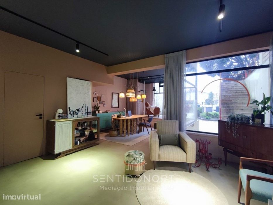 Loja no Centro de Leça da Palmeira