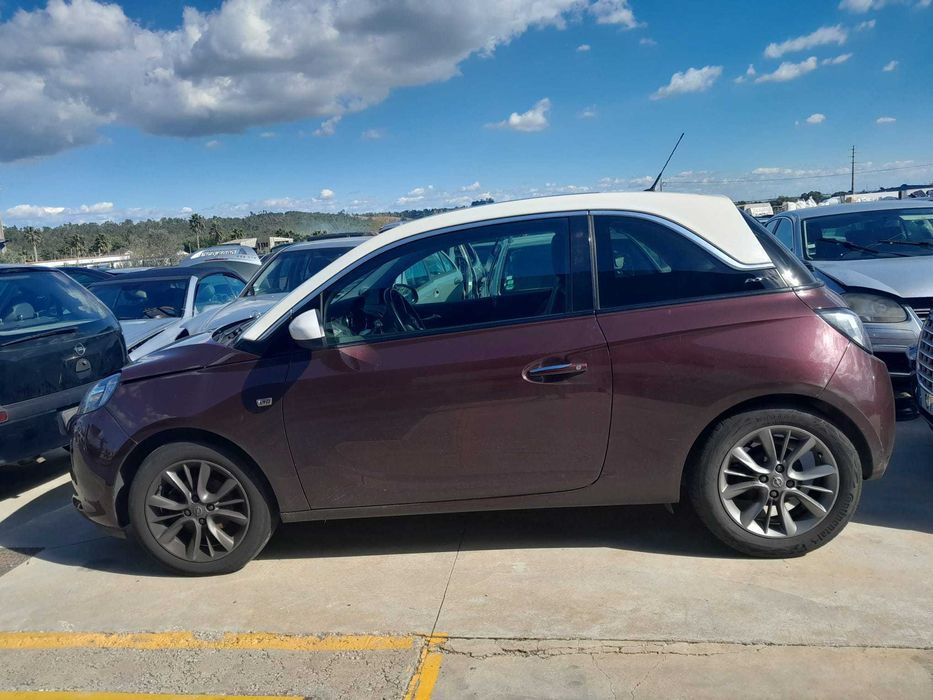 Opel Adam para Peças - 2015
