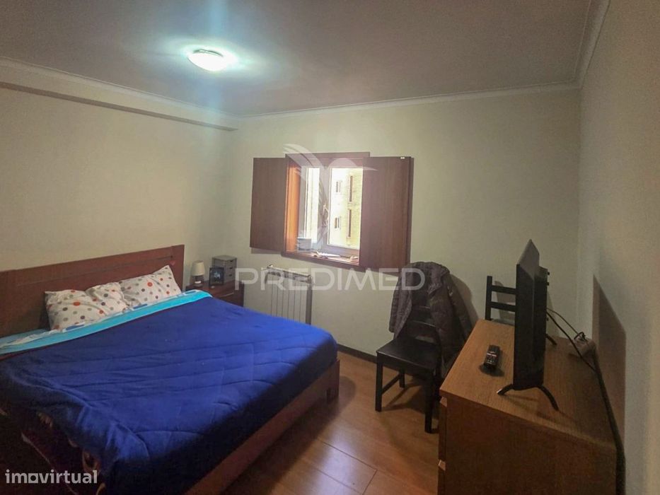 T2 com lugar de Garagem em Condominio fechado nos Carvalhos