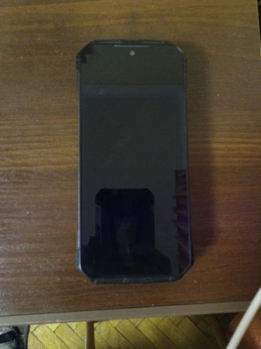 Мобільний телефон Dooge