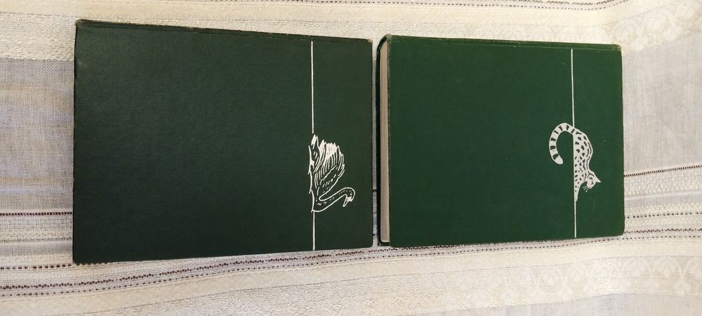 Комплектиз двух книг - Жизнь животных .тома 5 и 6 . Москва 1970 . 1971 г.
