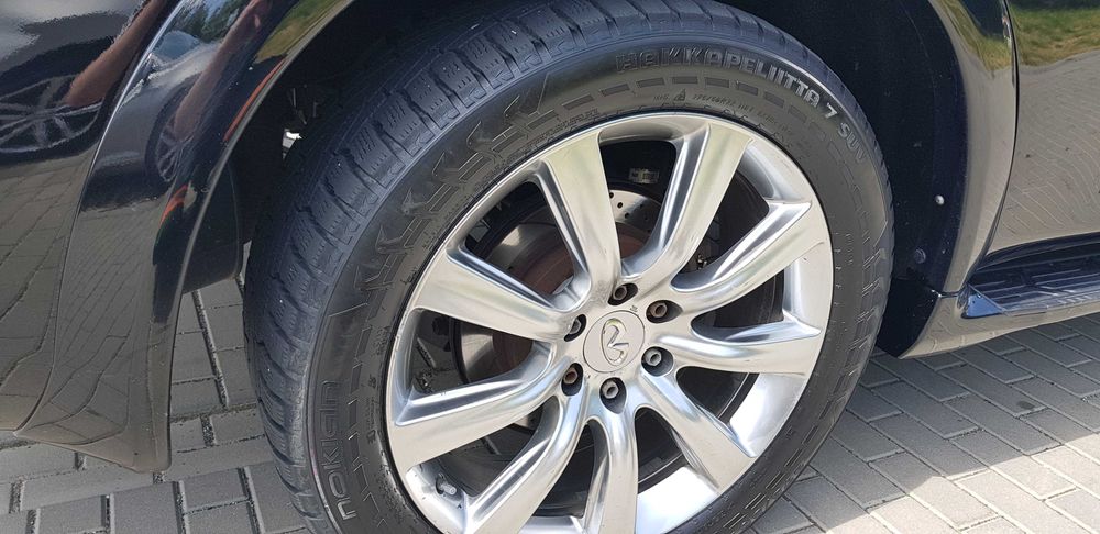 Infiniti QX80 Europa