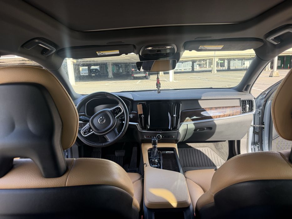 Volvo S90L 2018