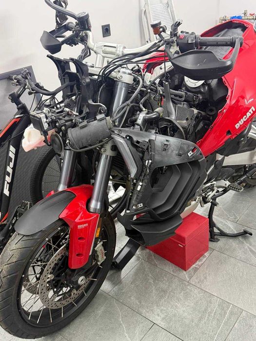 Ducati Multistrada V4 пластик
