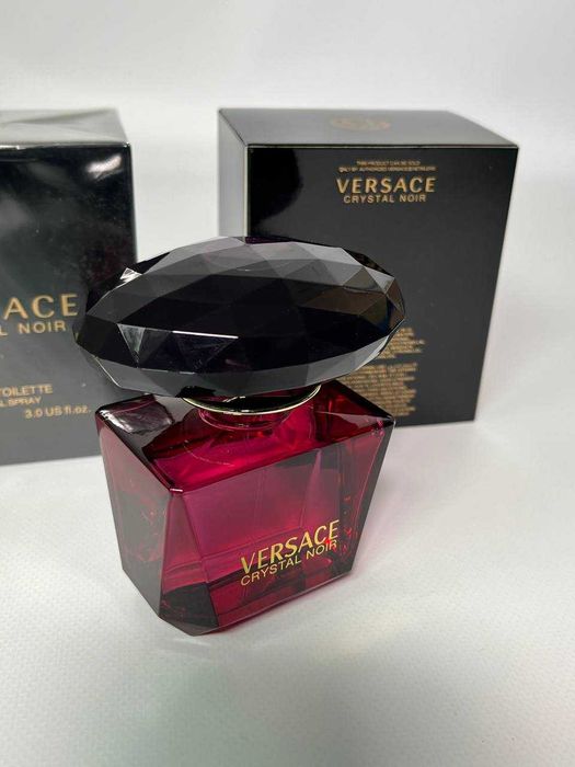 Парфумована вода Versace Crystal Noir