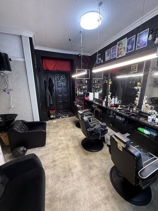 Продаж комерційного приміщення, по вул. Заньковецькій 2.