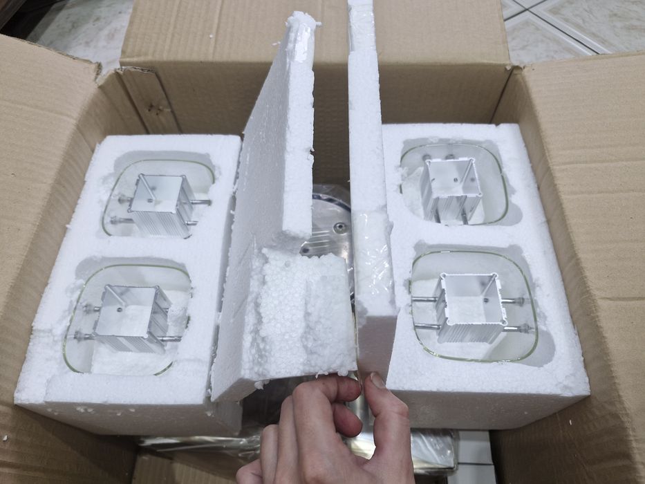 Lampa sufitowa plafon LED nowy