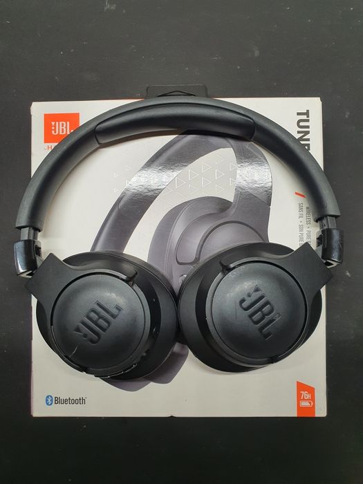 Fone JBL TUNE 720BT