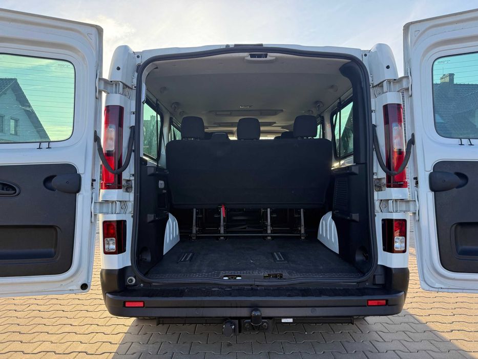 Wynajem busów 9 osobowych i dostawczych! z hakiem! WinietyAT/CZgratis