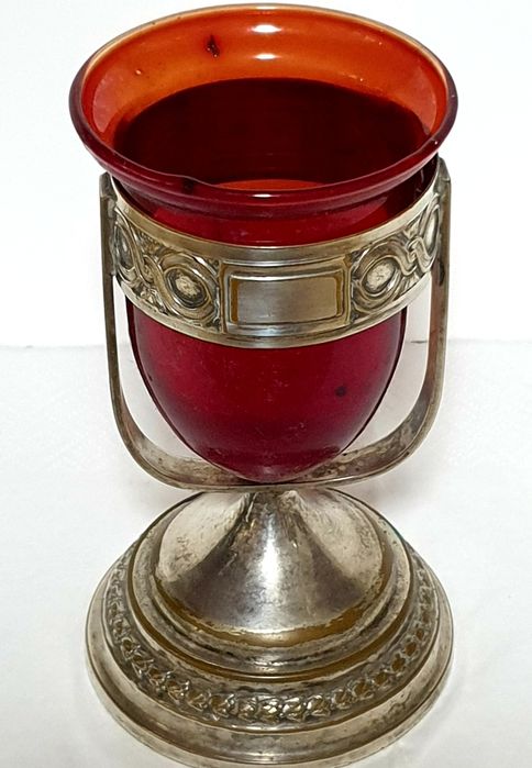 Antiga Luz Eterna com suporte em casquinha