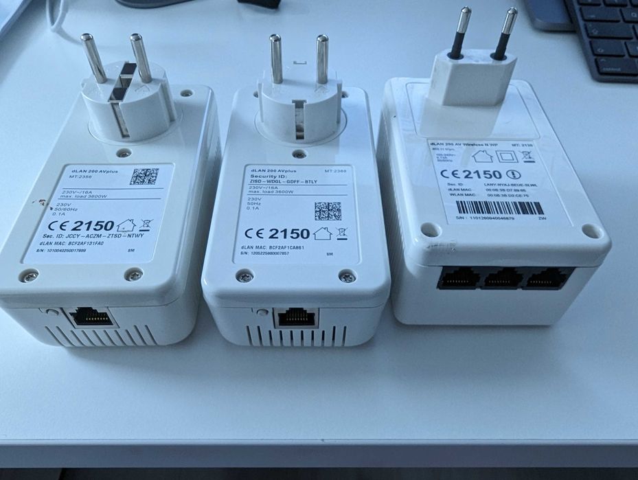 Powerline Devolo 200 AV Plus + 200 AV Wifi64862474094721121