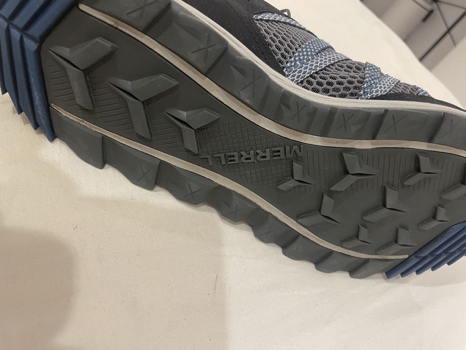 кросовки летние merrell