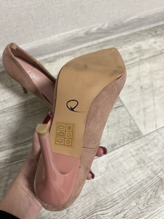 Лодочки нові, 38 розмір