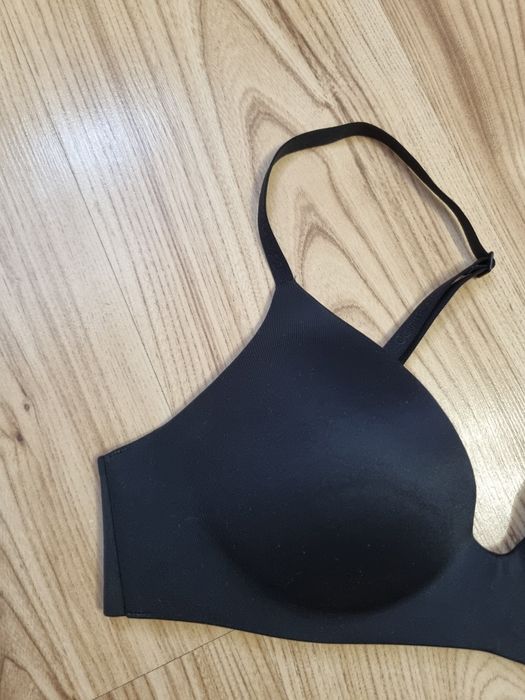 Biustonosz Calvin Klein 75B