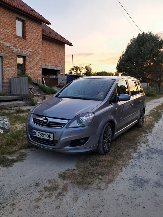 Opel Zafira 2011р.