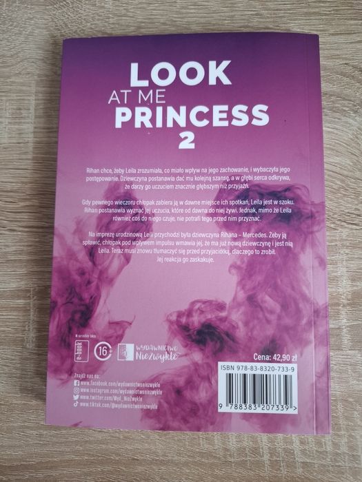 Książka,,Look at me Princess 2"