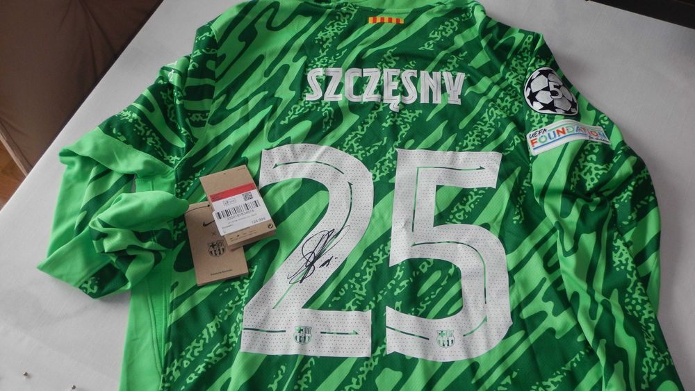 Koszulka Wojciecha Szczęsnego FC Barcelona z WŁASNORĘCZNYM autografem