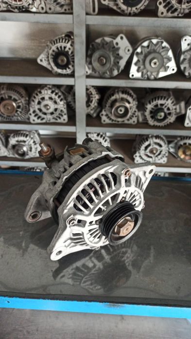 Генератори реставровані Оригинал гарантія обслужені як нові на авто ЕС