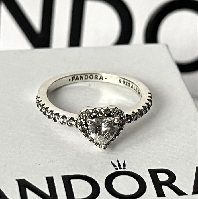 Pandora pierścionek serduszko białe cyrkonie 54 925s + naszyjnik