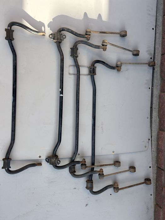 Задній стабілізатор VW Caddy кадді