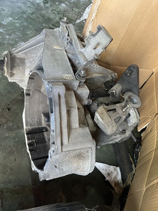 КПП VW T6 T5 2.0 коробка передач 5-ступка QWM